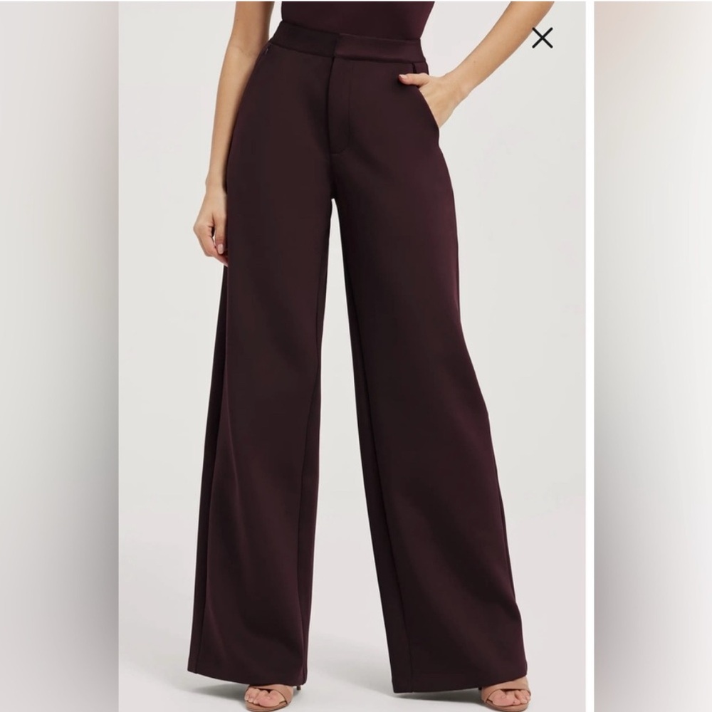 Good American Elegant Burgundy Women's Pants